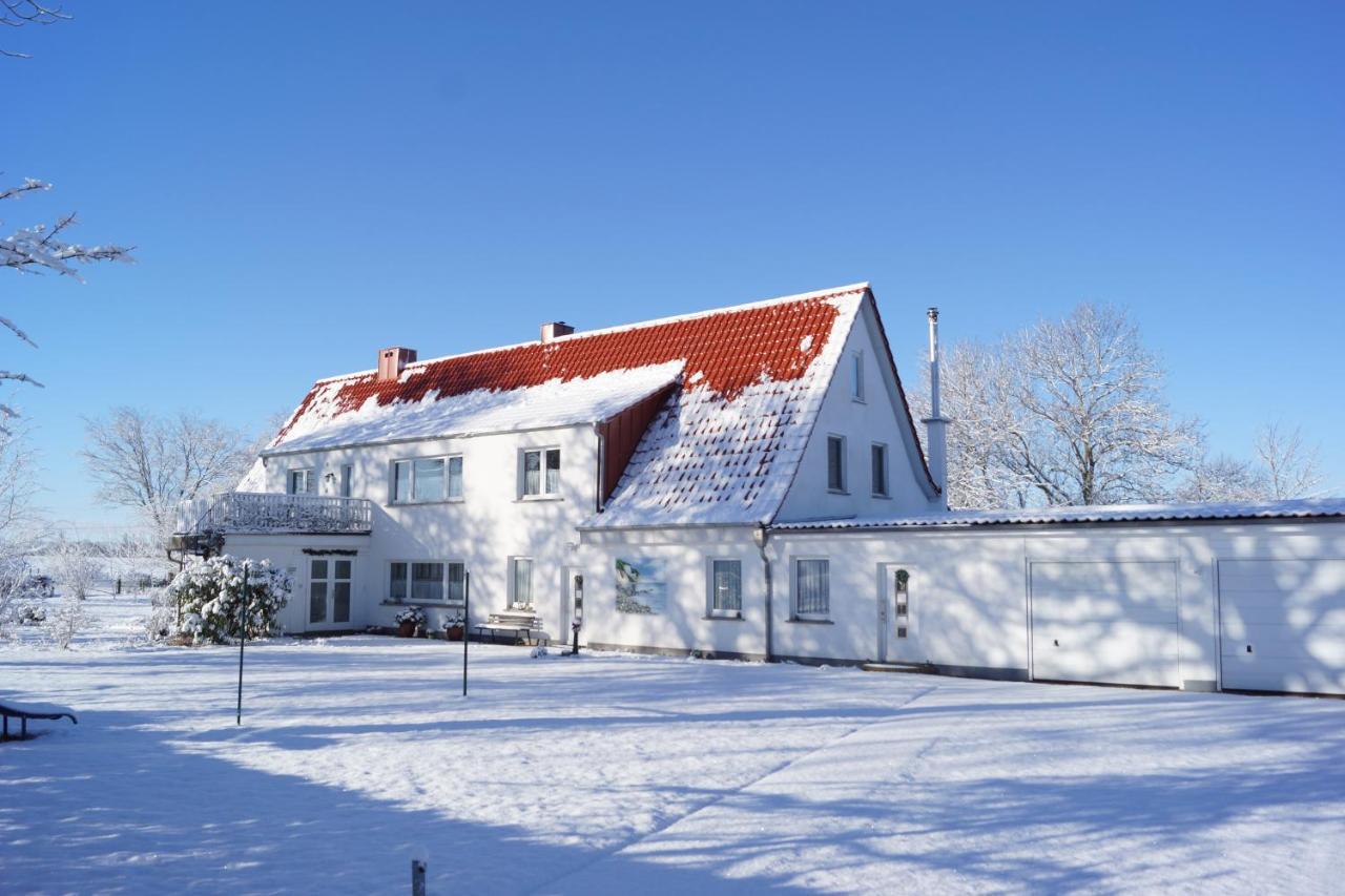 Urlaub Auf Der Insel Ruegen Bergen Auf Rugen Exterior foto