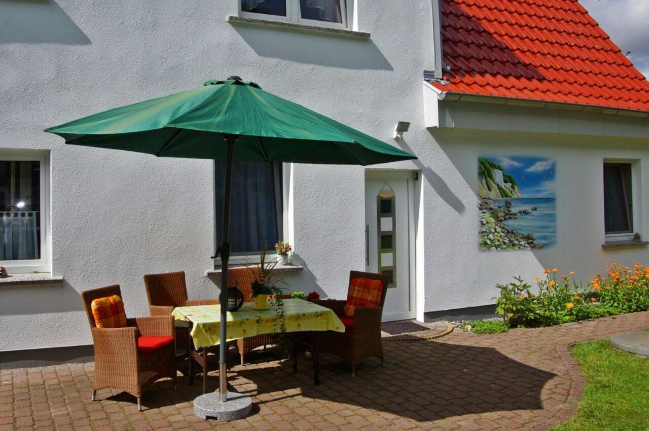 Urlaub Auf Der Insel Ruegen Bergen Auf Rugen Exterior foto